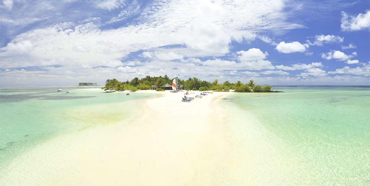 la lengua de arena de Fun Island Resort Maldivas