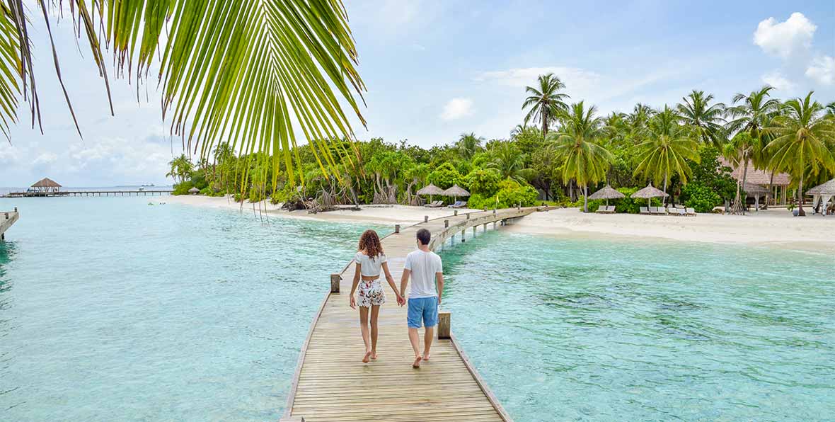 paseo en el muelle de Reethi Faaru Resort