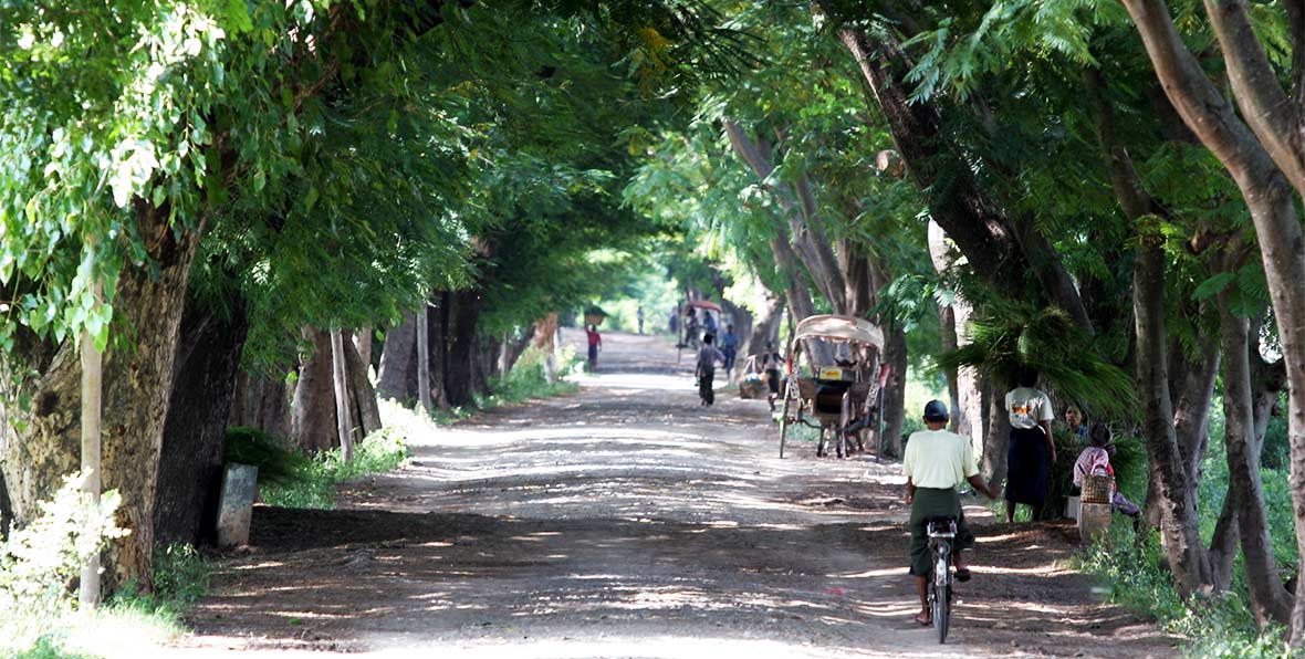 Yangón - Mandalay – Amarapura – Ava – Mandalay