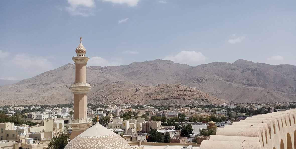 Viajes Oman Nizwa Fort - arenastours.com -