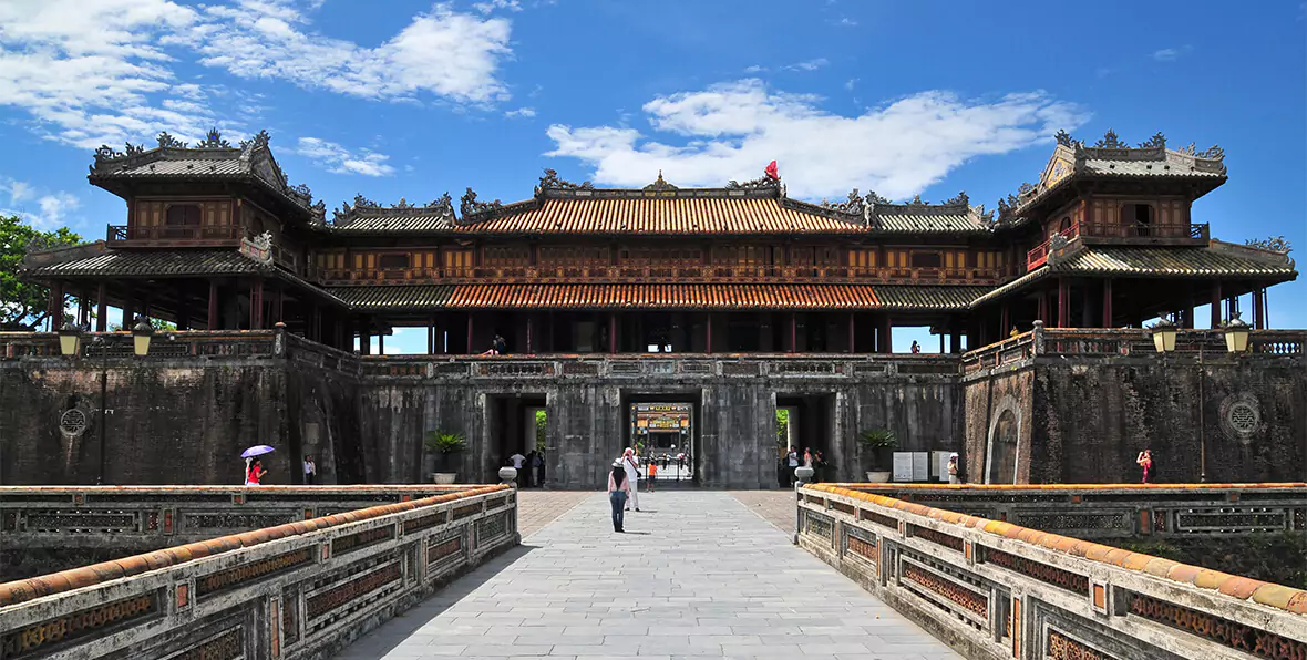 Viaje Vietnam Hue Imperial City - arenastours.com -