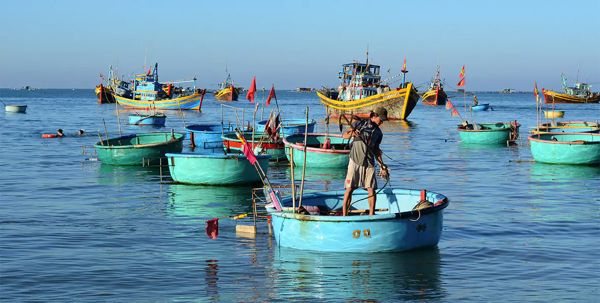 Viaje Vietnam Phan Thiet Mui Ne Fishing - arenastours.com -