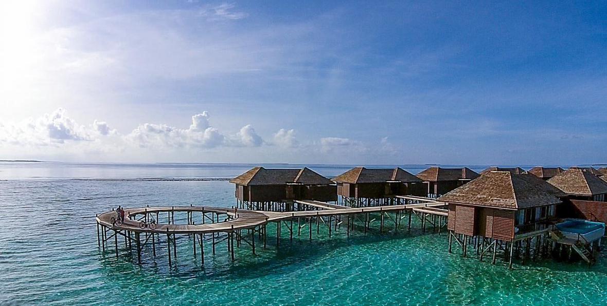 water villas Hideaway Beach Resort & Spa