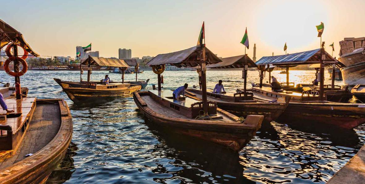 Aparcamiento de Water taxis en Dubai